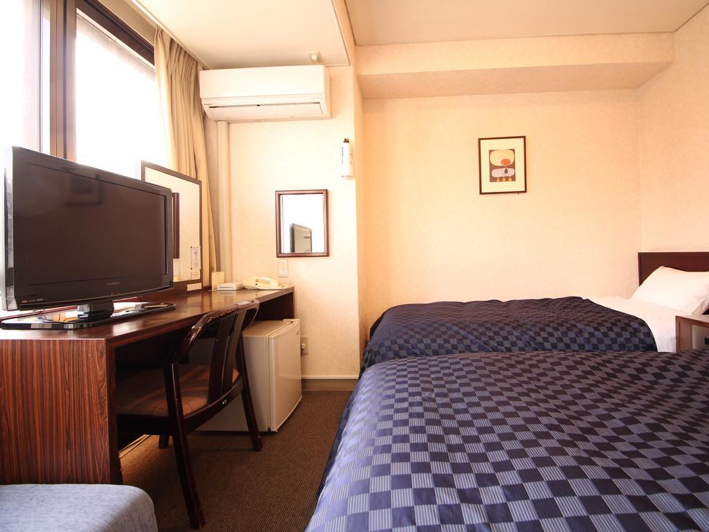 Hotel Trend Oita Ekimae Esterno foto